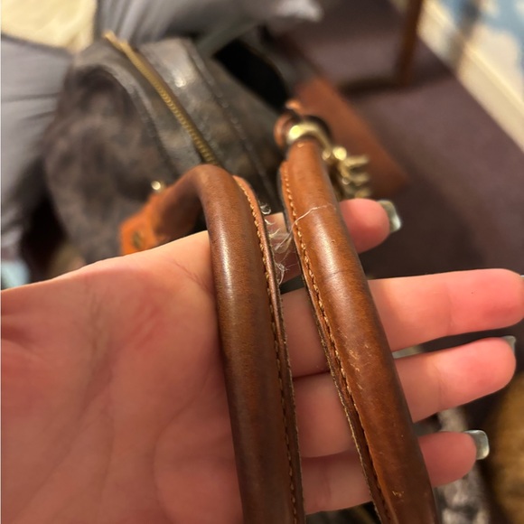 Michael Kors Brown Signature Handbag - Picture 3 of 6